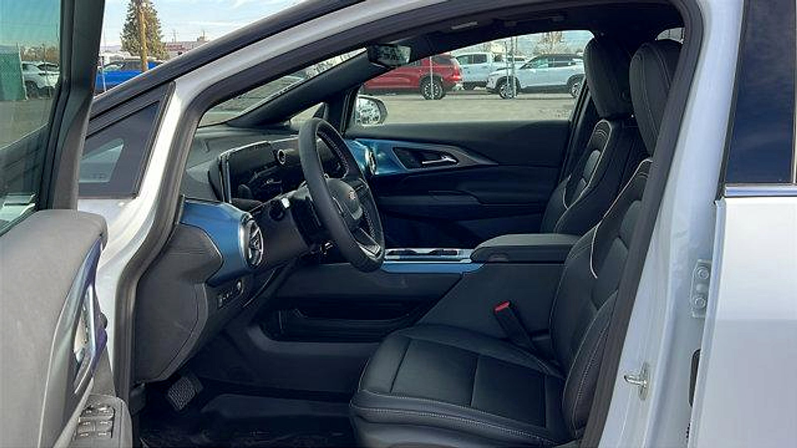 New 2026 Chevrolet Equinox EV LT image 28