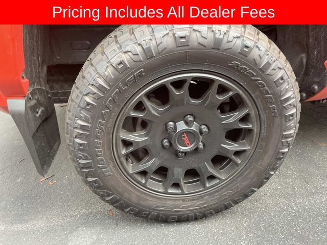 Used 2024 Toyota Tacoma TRD Sport w/ TRD Sport Upgrade Package AWD/4WD image 9