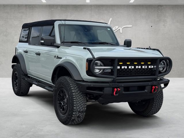 Used 2023 Ford Bronco Wildtrak video 2