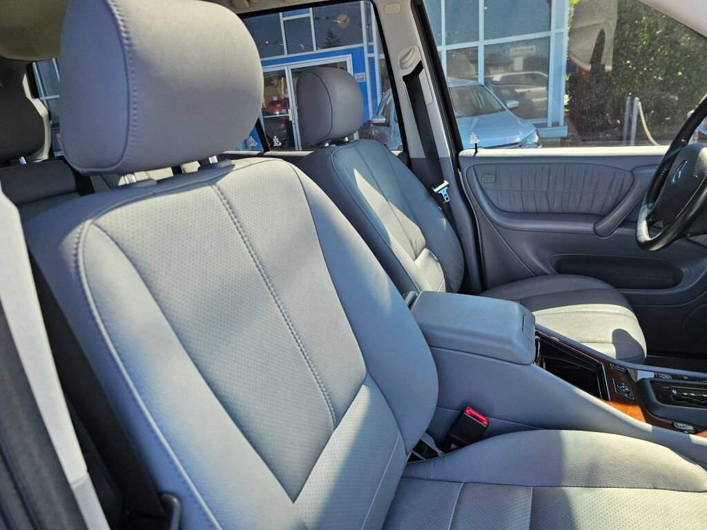 Used 2003 Mercedes-Benz ML 320 4MATIC image 12