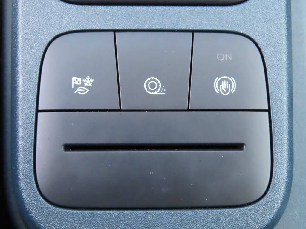 Used 2024 Ford Maverick Lariat FWD image 13