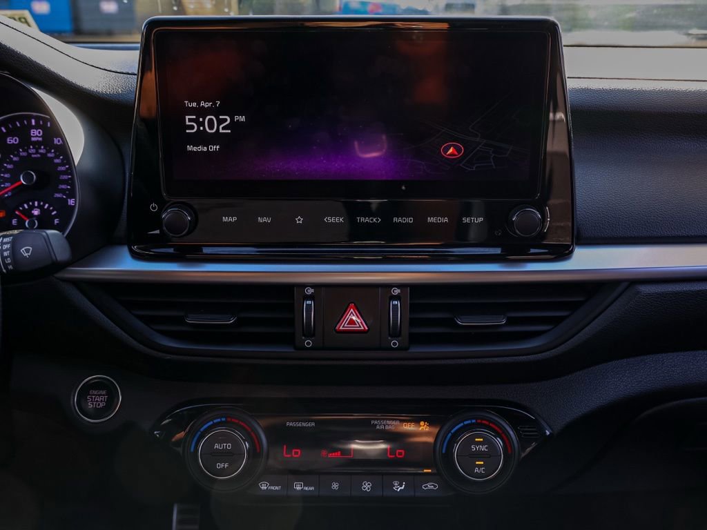 Used 2023 Kia Forte GT-Line w/ GT-Line Technology Package image 28