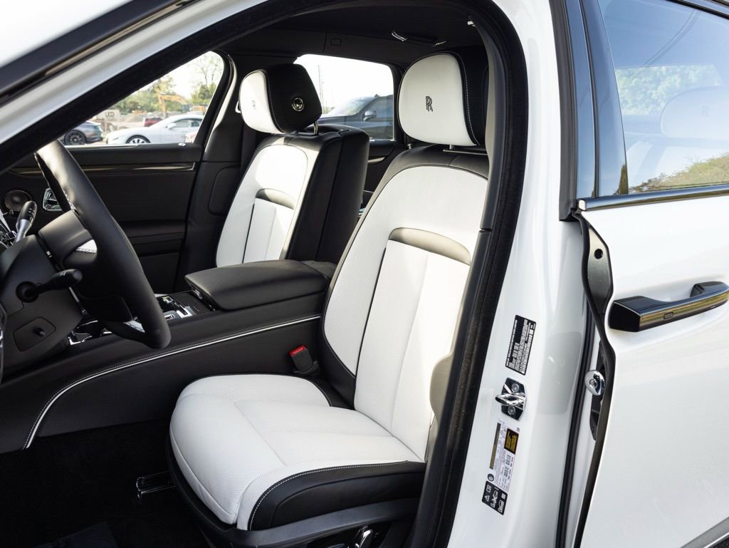 New 2026 Rolls-Royce Ghost Black Badge image 30