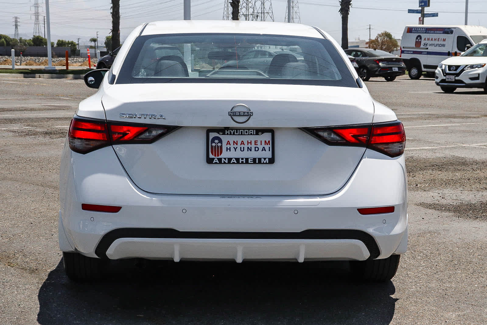 Used 2024 Nissan Sentra S FWD image 8