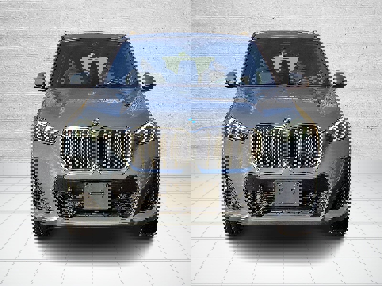 Certified 2023 BMW X1 xDrive28i w/ Premium Package image 2