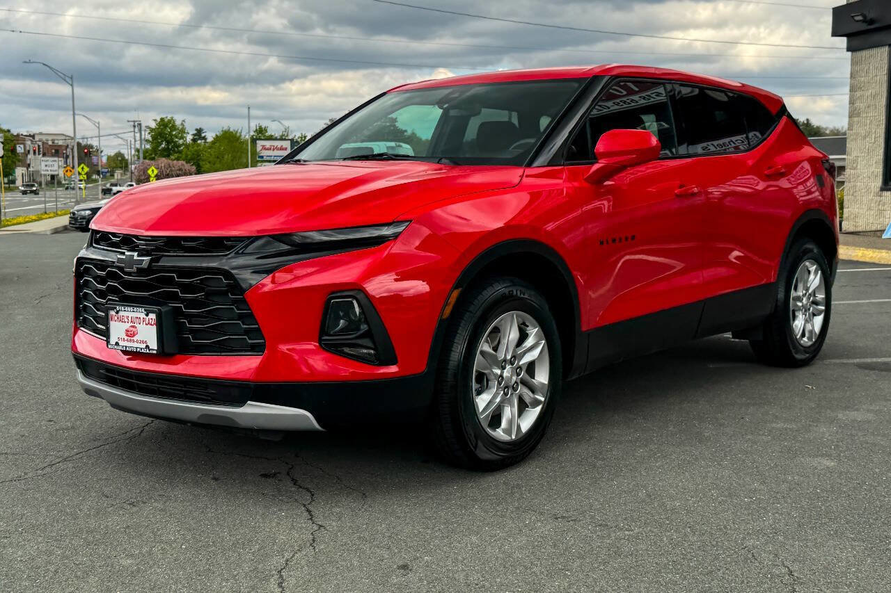 Used 2021 Chevrolet Blazer LT w/ LPO, Black Accent Package FWD image 8