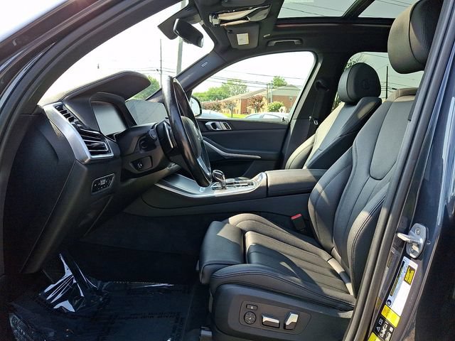 Used 2019 BMW X5 xDrive40i w/ Premium Package 2 AWD/4WD image 14