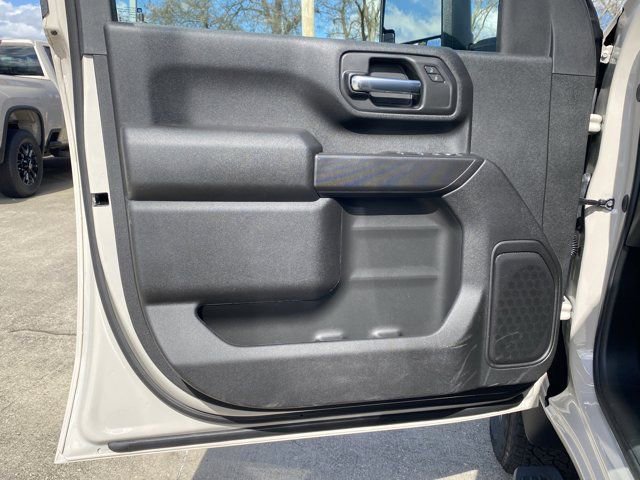 New 2026 Chevrolet Silverado 2500 Custom w/ Custom Convenience Package image 19