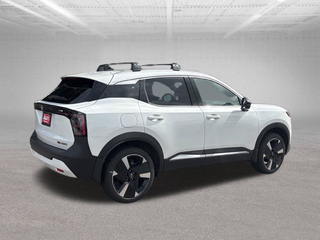New 2026 Nissan Kicks SR w/ Cold Weather Package AWD/4WD image 4