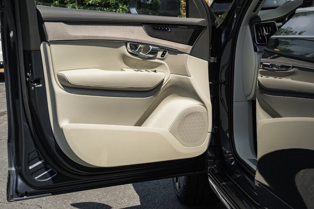 New 2026 Volvo XC90 B6 Ultra AWD/4WD image 38