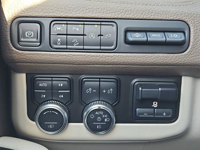 Certified 2021 GMC Yukon Denali image 17