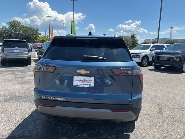 New 2026 Chevrolet Equinox LT w/ Convenience Package II image 4