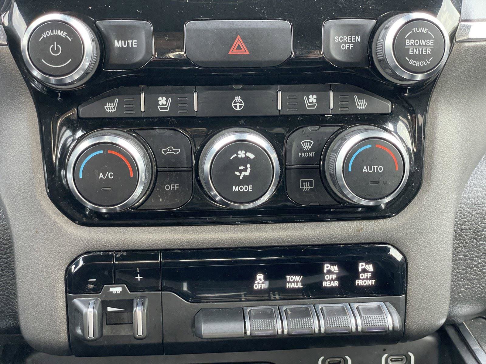 Certified 2021 RAM 1500 Laramie image 28