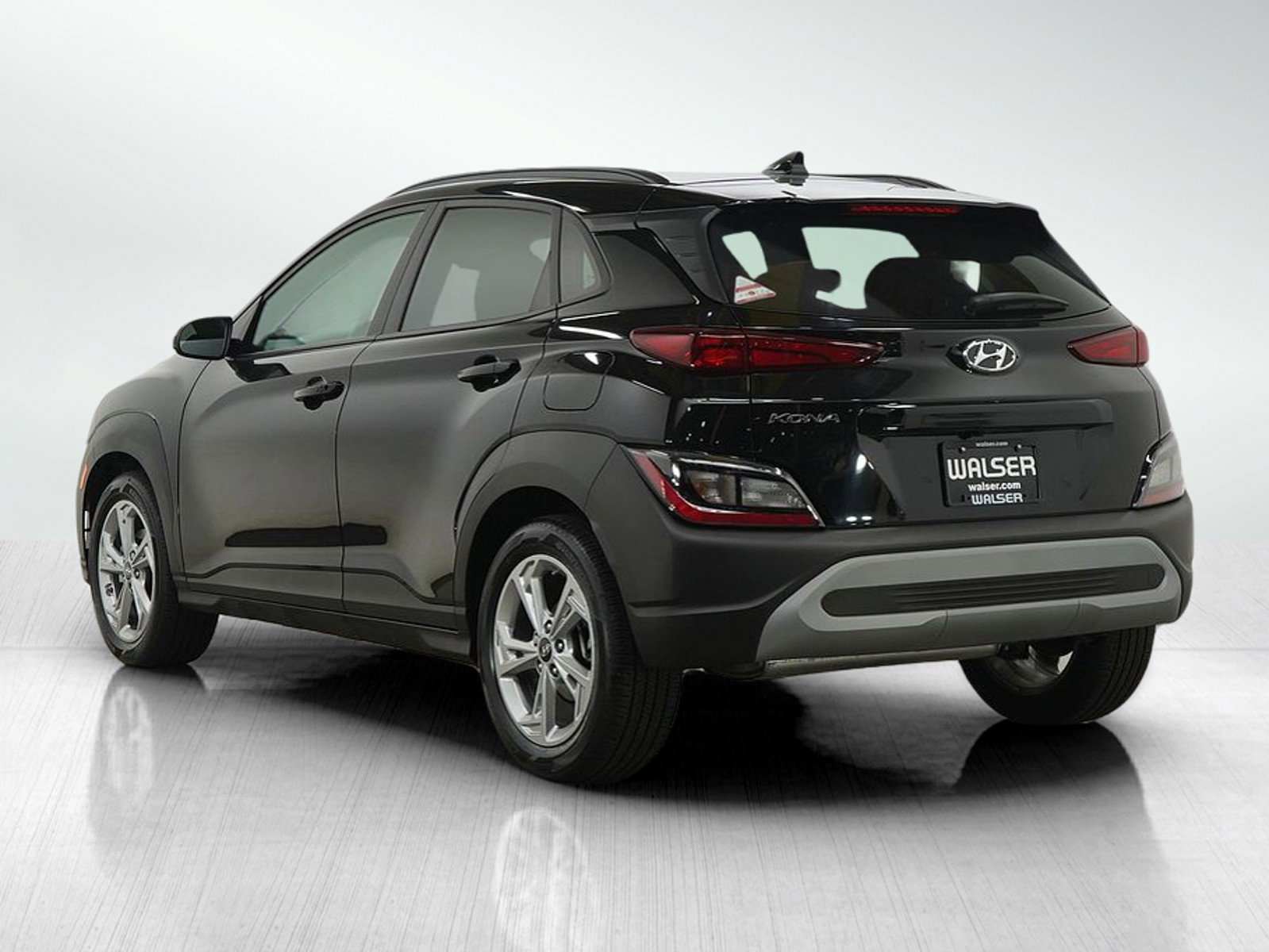 Used 2023 Hyundai Kona SEL w/ Cargo Package image 3