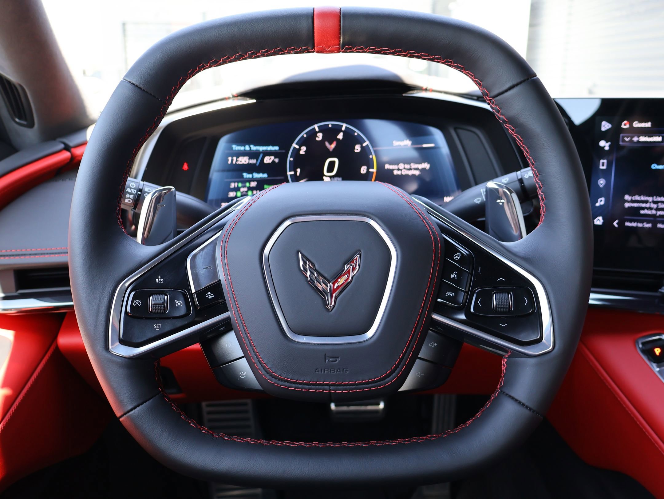Used 2024 Chevrolet Corvette Stingray Premium Conv w/ Z51 Performance Package RWD image 13