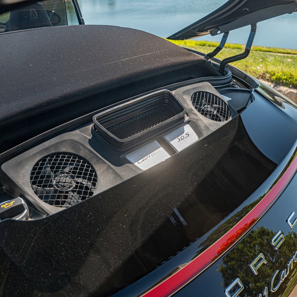 Used 2018 Porsche 911 Carrera 4S image 21