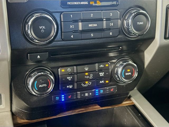 Used 2018 Ford F150 Lariat image 16