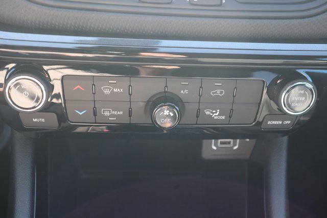 New 2026 Jeep Compass Latitude image 12