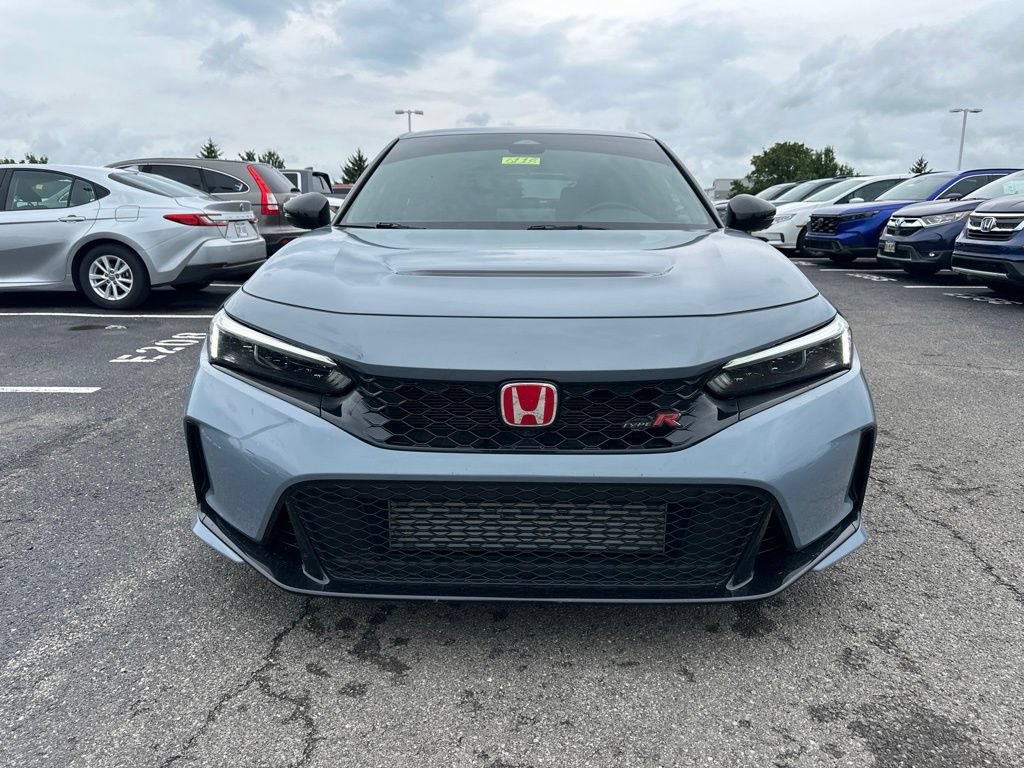 Used 2024 Honda Civic Type R image 2