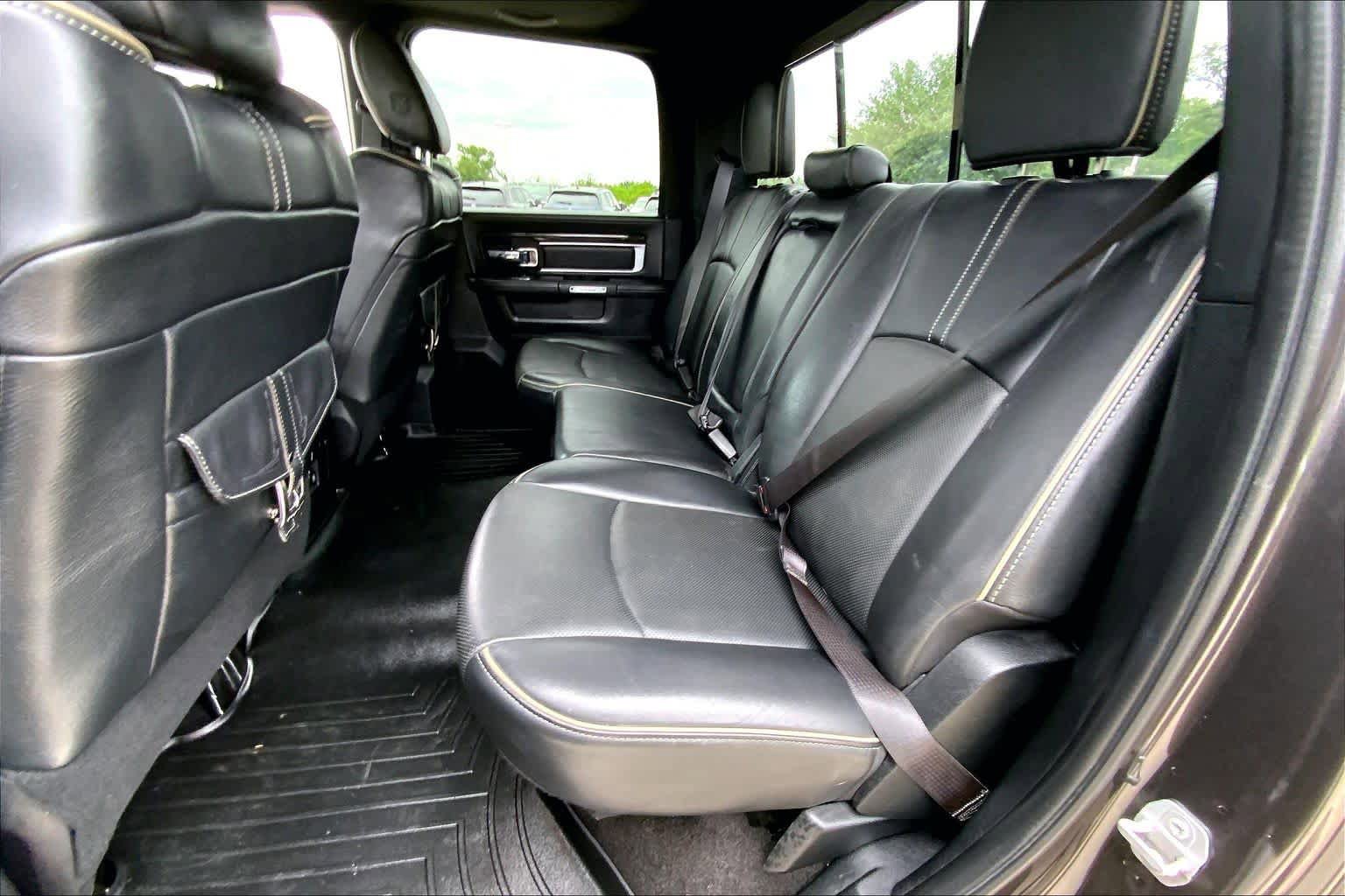 Used 2017 RAM 3500 Laramie Longhorn AWD/4WD image 20