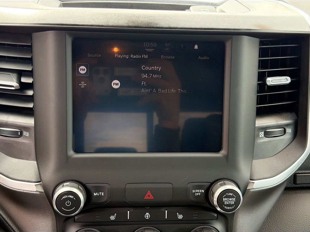 Used 2024 RAM 1500 Big Horn image 30