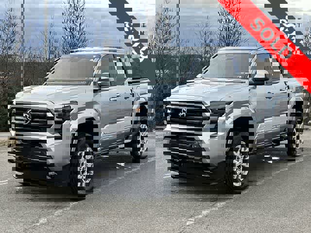Used 2025 Toyota Tacoma SR5