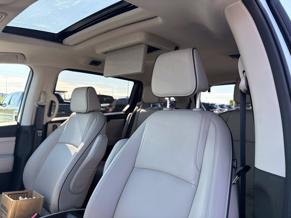 Certified 2026 Honda Odyssey Touring image 23