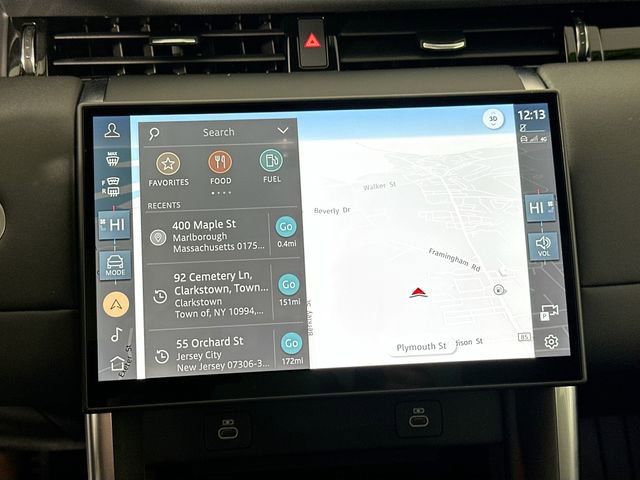 Used 2024 Land Rover Discovery Sport S image 12