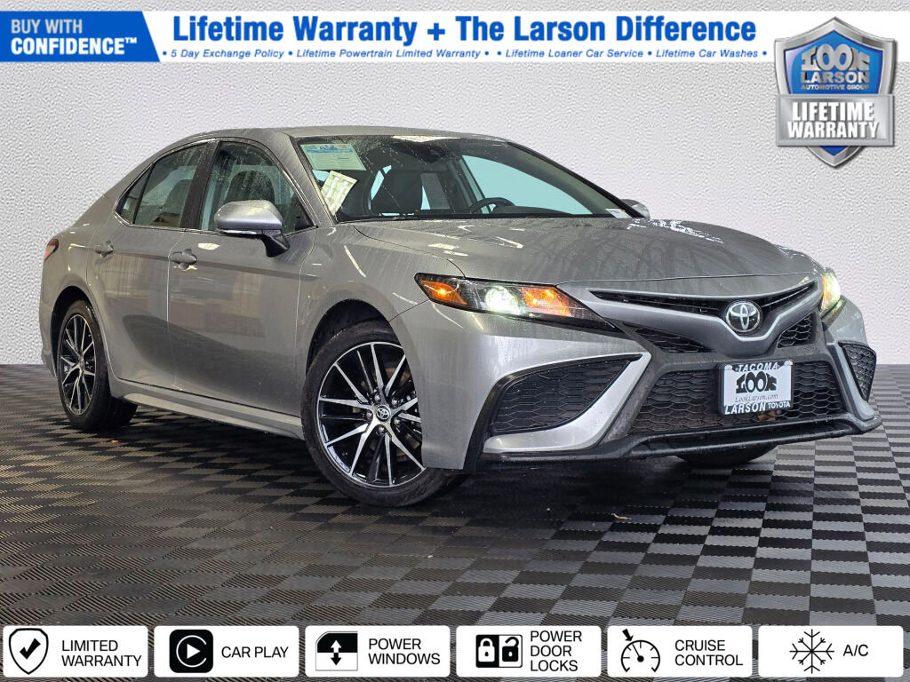 Used 2024 Toyota Camry SE