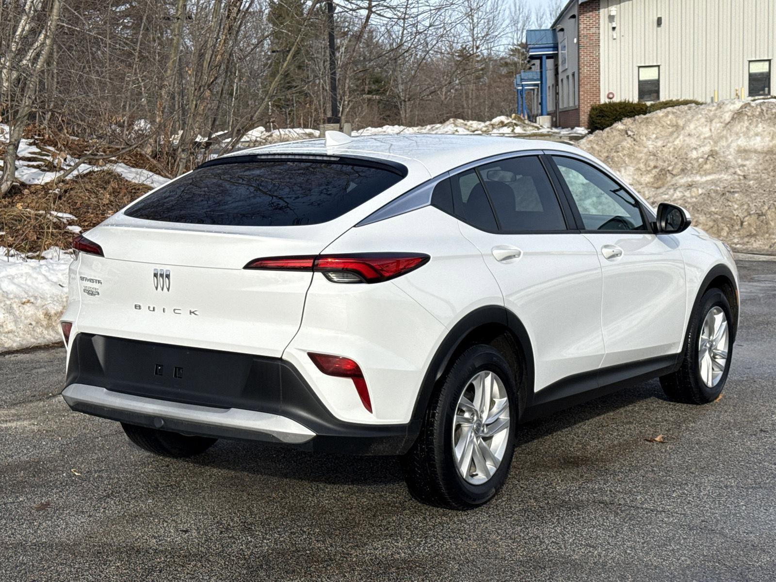 Used 2024 Buick Envista Preferred w/ Convenience I Package image 8