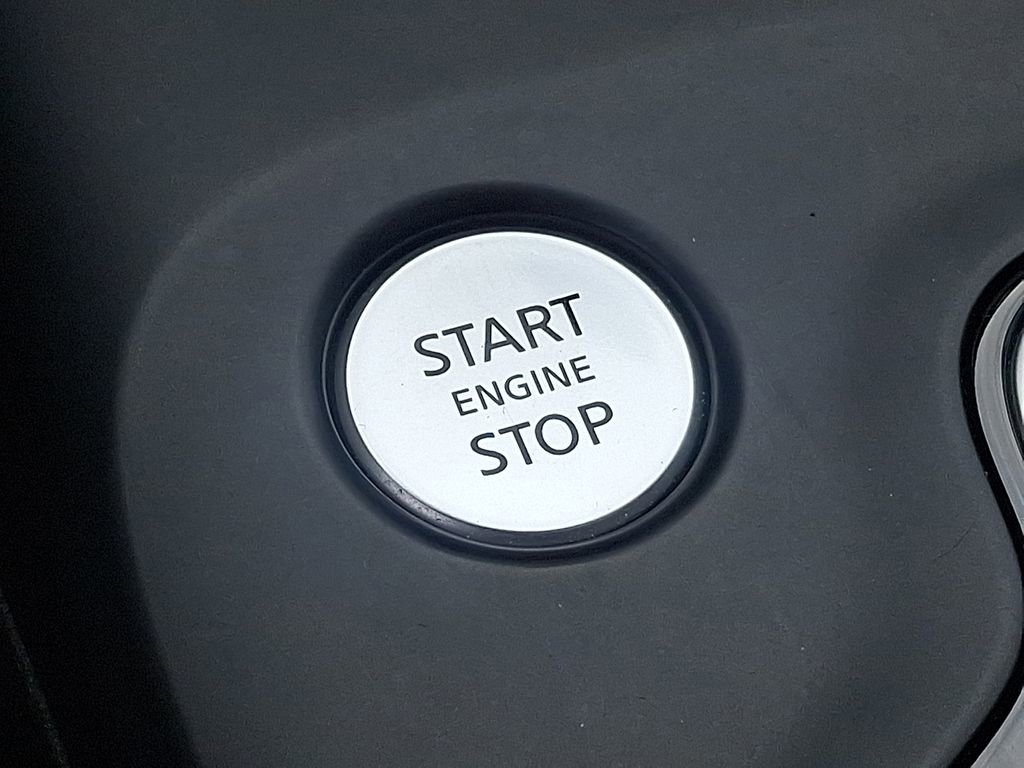 Used 2019 INFINITI QX50 Essential w/ Sensory Package image 24