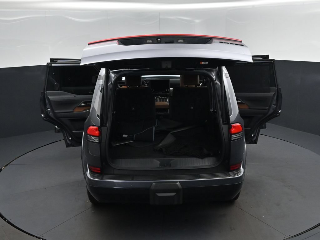 Certified 2024 Lexus GX 550 w/ Accessory Package (31) AWD/4WD image 48
