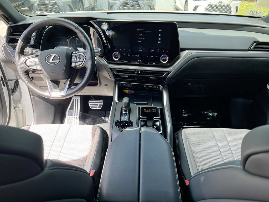 Certified 2025 Lexus TX 500h AWD w/ Technology Package image 19