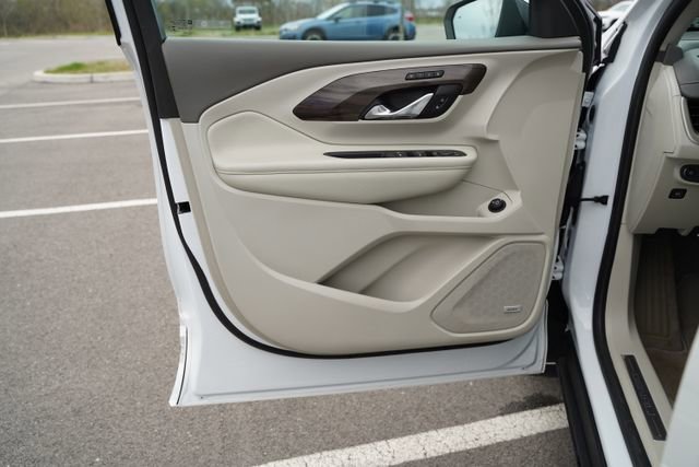 Used 2021 GMC Terrain Denali w/ Denali Premium Package image 15