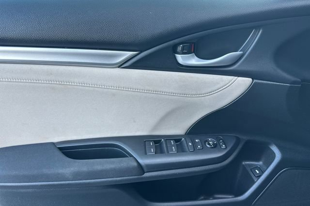 Used 2018 Honda Civic EX image 15
