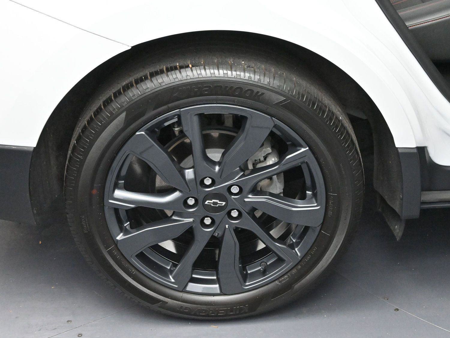 Used 2023 Chevrolet Equinox RS image 30