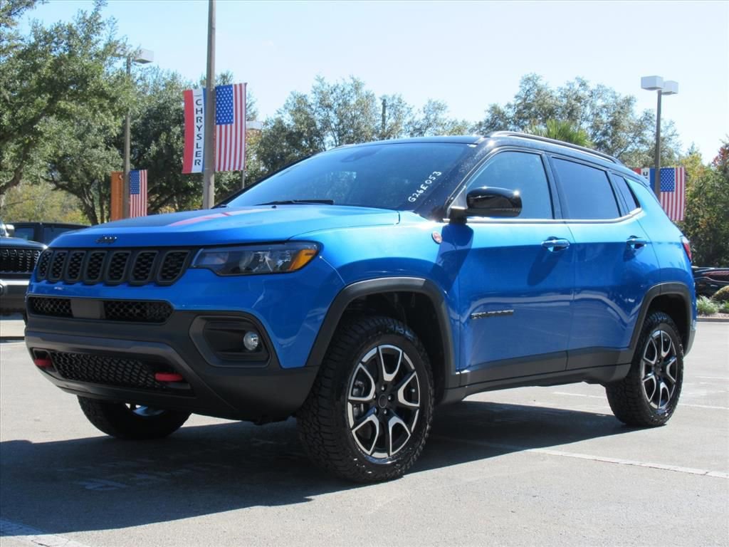 New 2026 Jeep Compass Trailhawk image 3