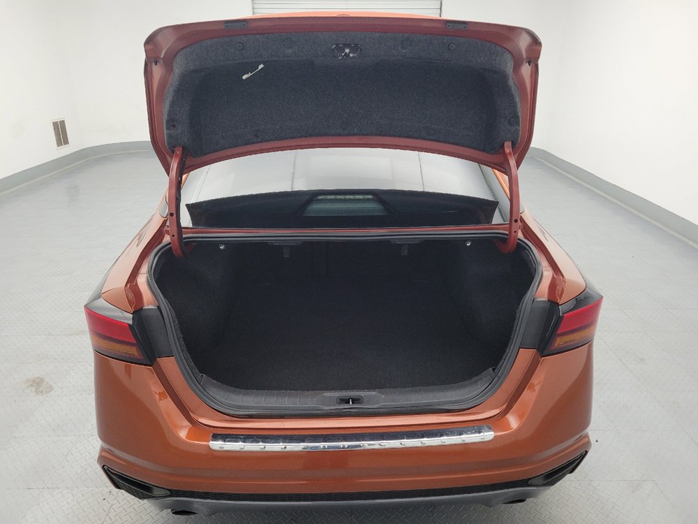 Used 2019 Nissan Altima 2.5 SR FWD image 29