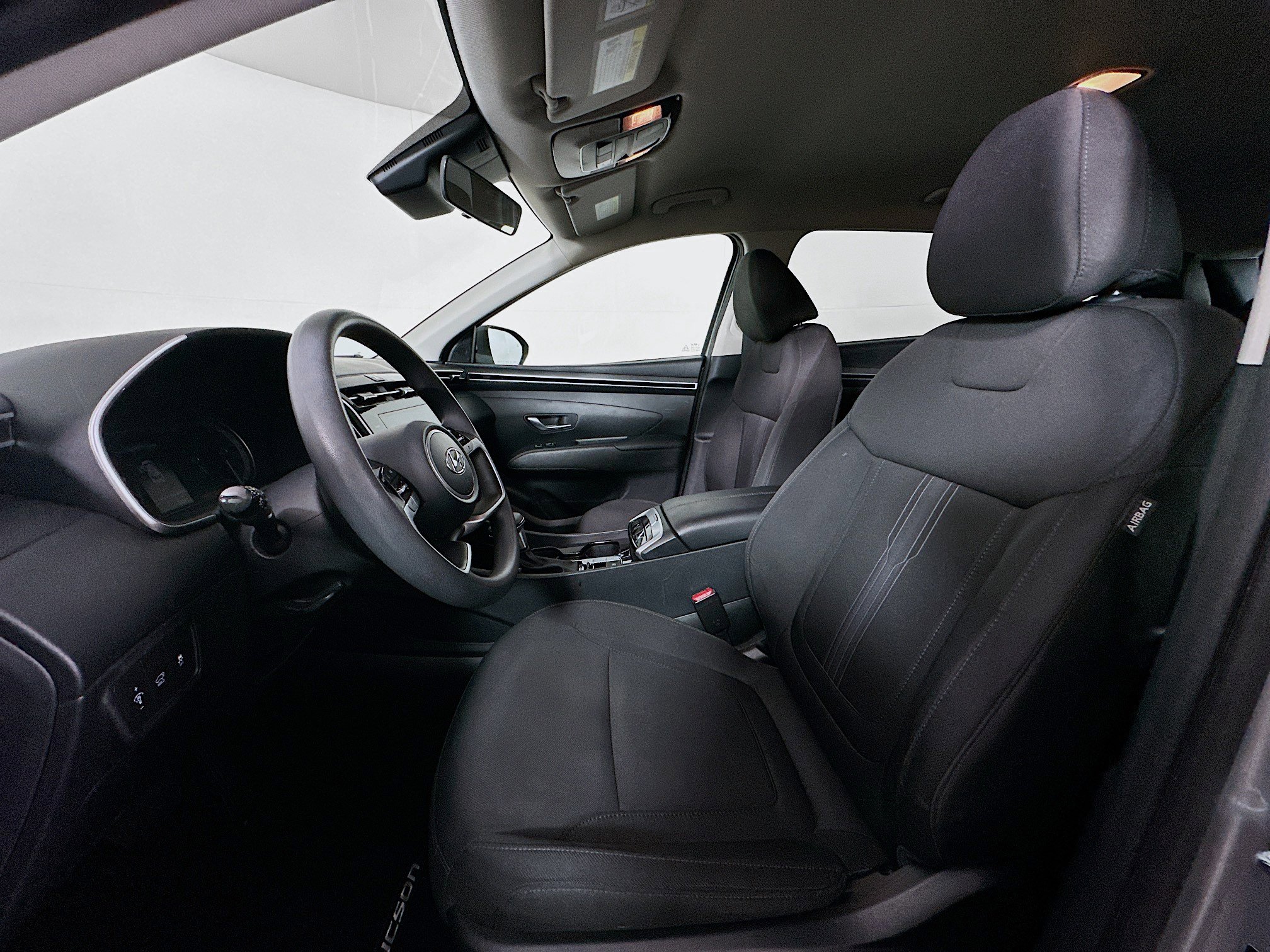 Used 2023 Hyundai Tucson SEL w/ Winter Package image 13