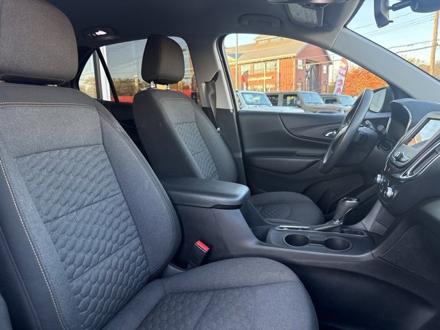 Used 2021 Chevrolet Equinox LT image 24