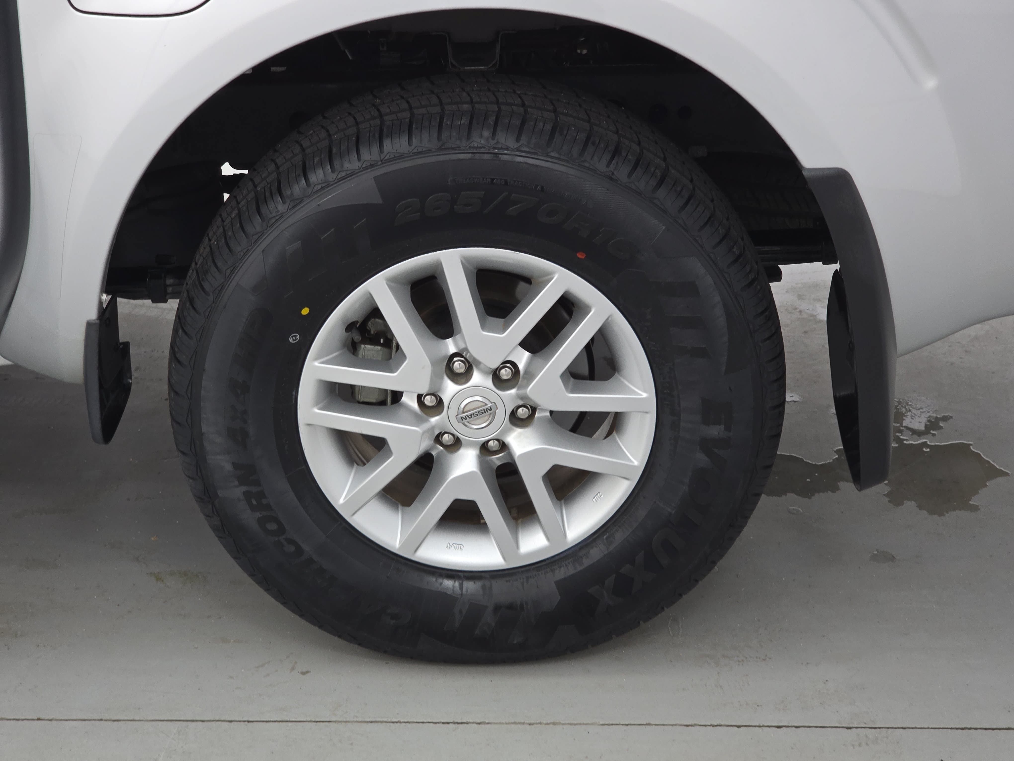 Certified 2020 Nissan Frontier SV RWD image 31