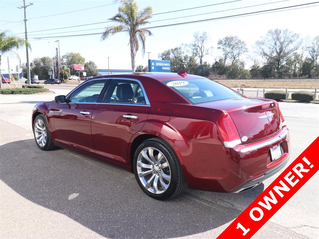 Used 2019 Chrysler 300 Limited image 7