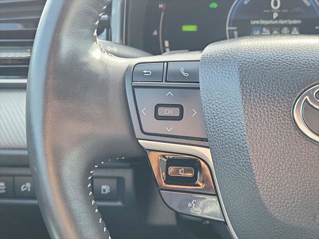 Certified 2025 Toyota Camry SE w/ Convenience Package FWD image 22