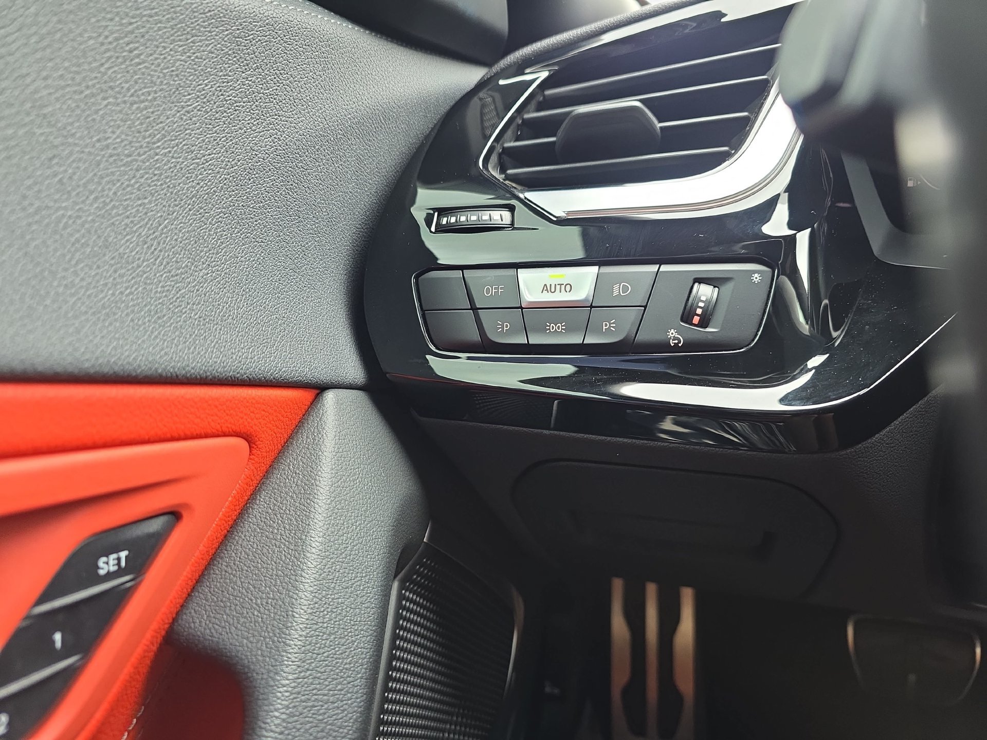 Used 2020 BMW Z4 M40i w/ Premium Package RWD image 19