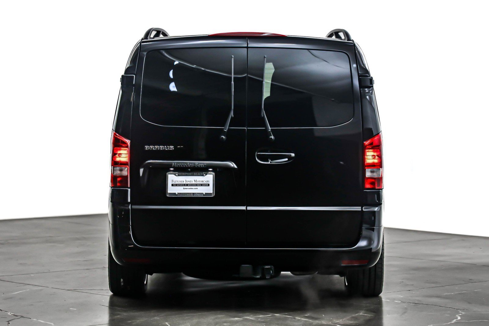 Used 2023 Mercedes-Benz Metris Standard Roof 126 Wheelbase image 4