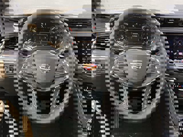 New 2026 Cadillac XT5 Luxury image 11