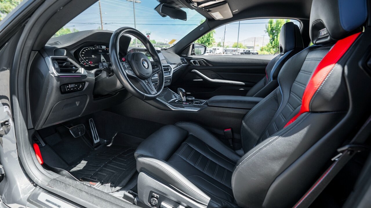 Used 2021 BMW M4 Competition w/ Executive Package RWD image 22