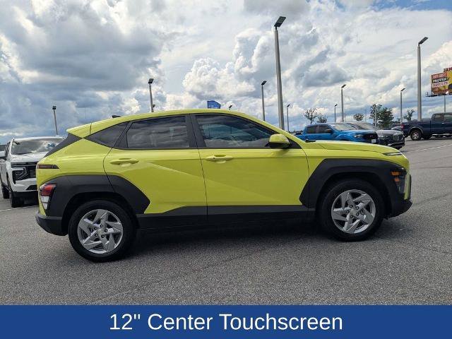 Used 2025 Hyundai Kona SE FWD image 4
