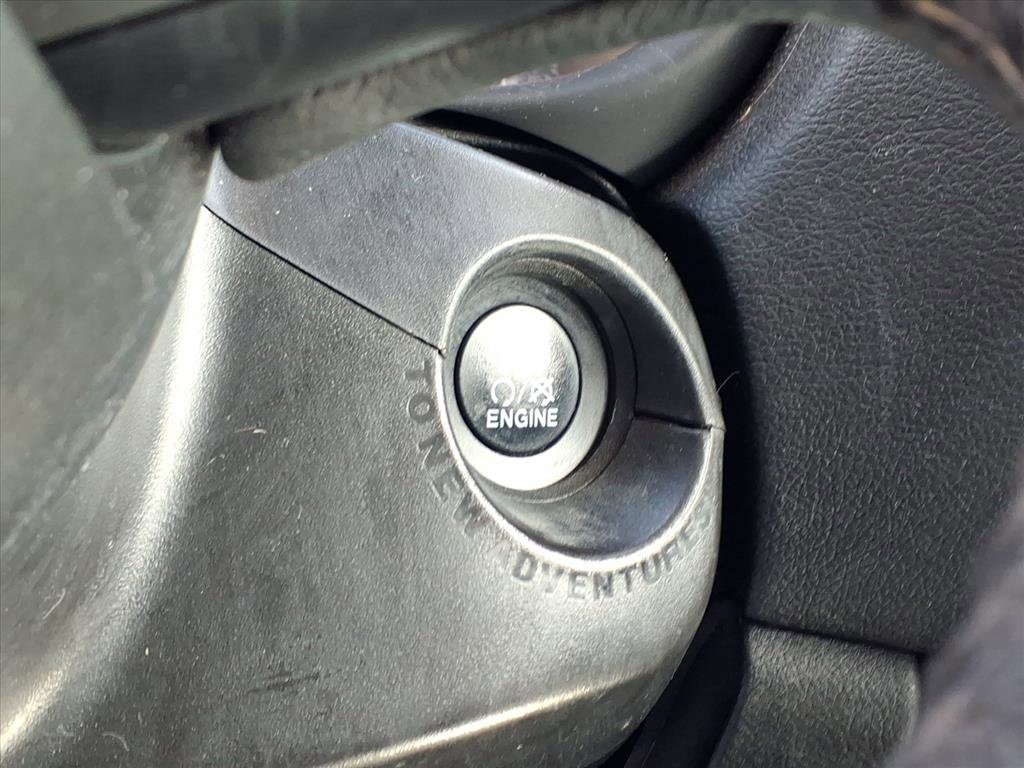 Used 2020 Jeep Renegade Altitude image 16