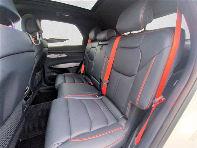 Used 2026 Genesis GV70 2.5T Sport Prestige AWD/4WD image 19